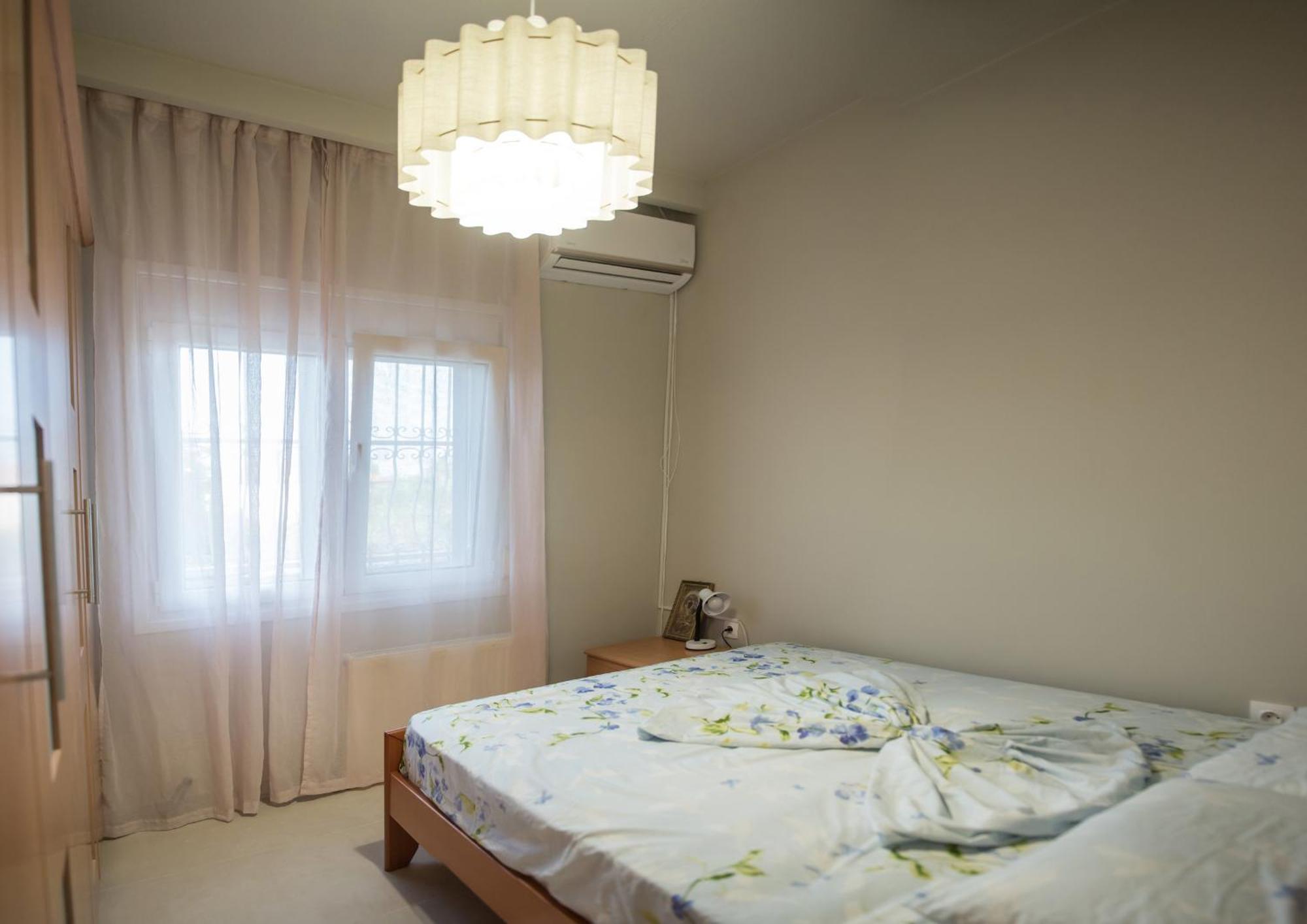 Apartments In A Villa By The Beautiful Sea Bay Nea Poteidaia Exterior foto